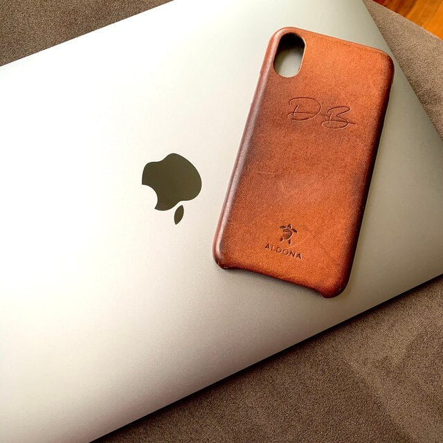 Customised iPhone Cases by AldonaShop