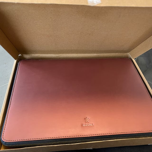 Laptop Bag in Vintage Tan Color by Aldona Shop