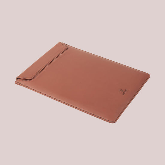 Macbook 16 Pro leather case in a stylish brown color
