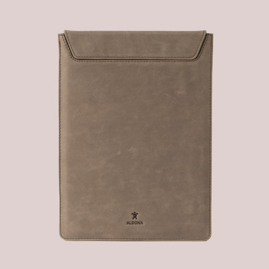 Order online Macbook leather sleeve in a stylish grey color