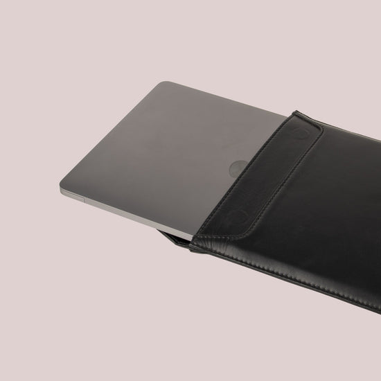 Shop Online Black Color MacBook Pro 13 Note Sleeves