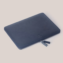 Load image into Gallery viewer, DELL XPS Zippered Laptop Case - Onyx Black
